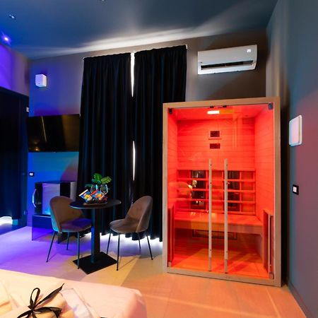 Maximum Suite & Spa Palermo Exterior photo