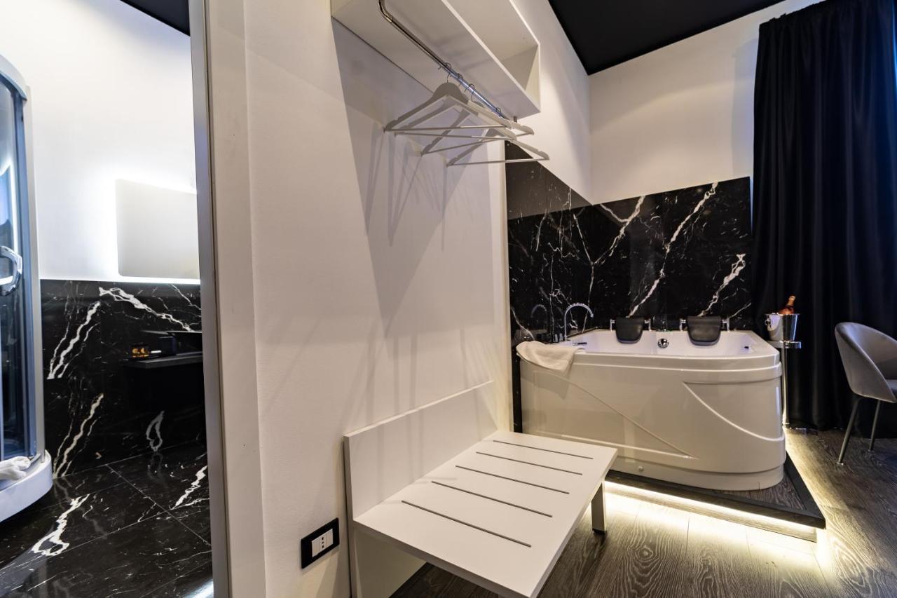 Maximum Suite & Spa Palermo Exterior photo