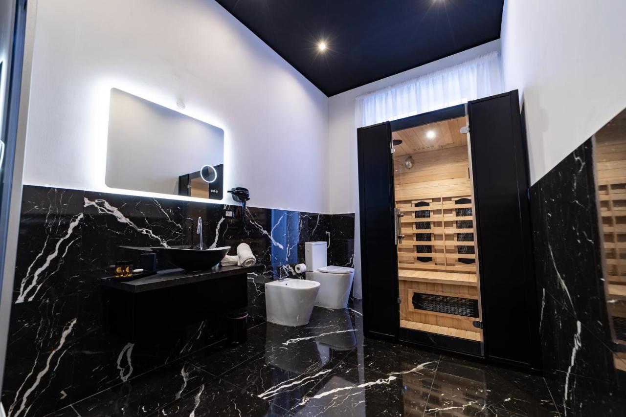 Maximum Suite & Spa Palermo Exterior photo