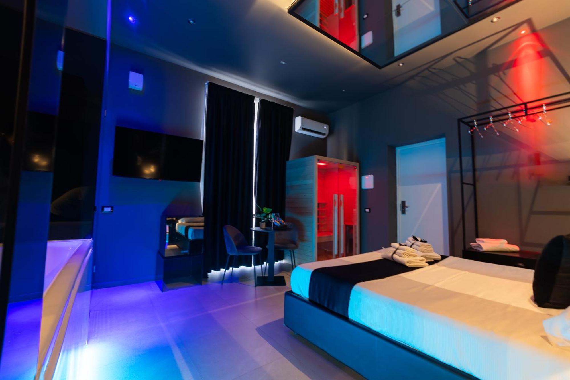 Maximum Suite & Spa Palermo Exterior photo